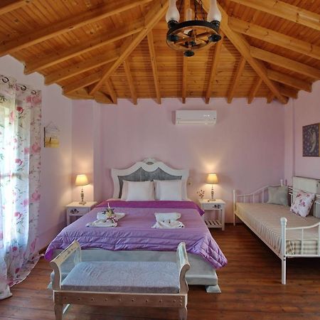 Orfeas House 2 Villa Патитири Екстериор снимка