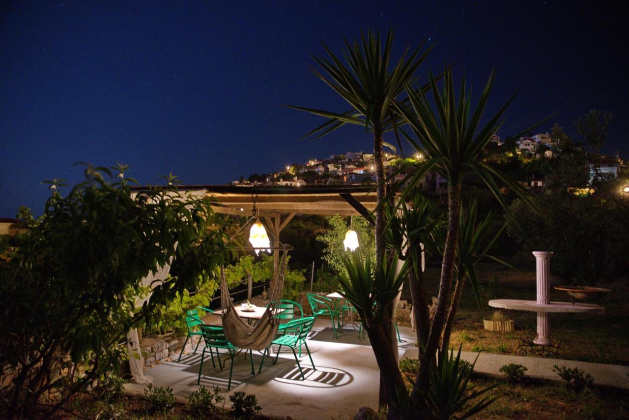 Orfeas House 2 Villa Патитири Екстериор снимка