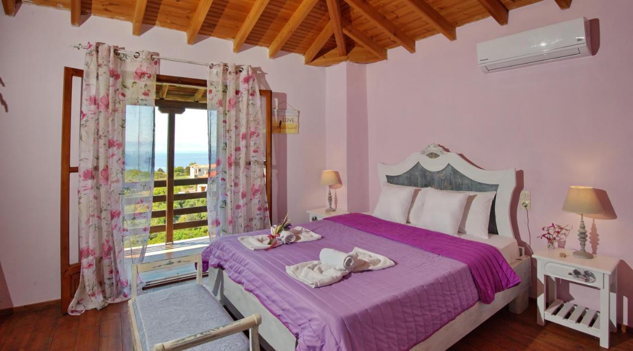 Orfeas House 2 Villa Патитири Екстериор снимка